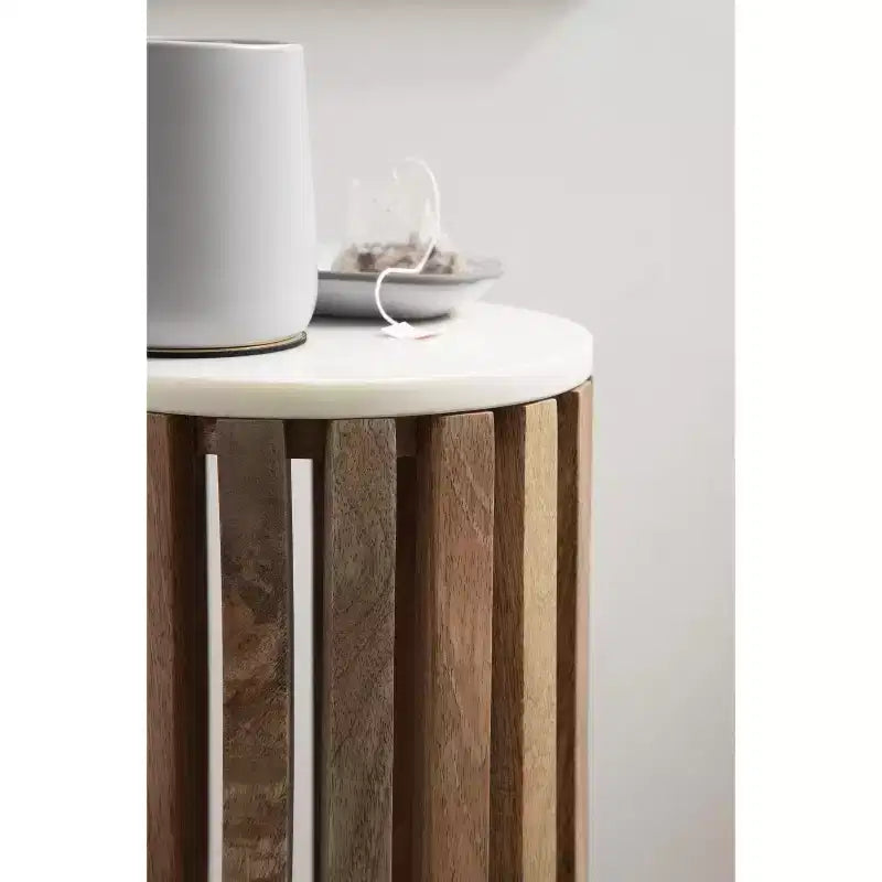 Table d'appoint ronde en bois avec plateau en marbre