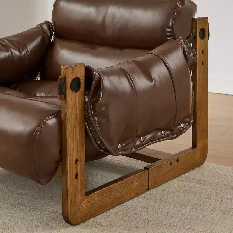 Chaise longue de loisirs en similicuir avec structure en frêne et base luge