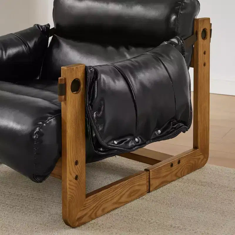 Chaise longue de loisirs en similicuir avec structure en frêne et base luge